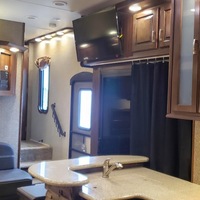 2015 Heartland Gateway 3700 PTB, 3