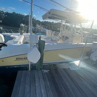 2005 Boston Whaler 320 Outrage, 1