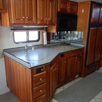 2003 Monaco Windsor 40PBDD RV, 4