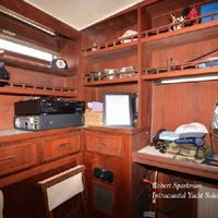 1982 Uniflite Flushdeck, 2