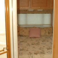 2004 Itasca Spirit 32G, 8