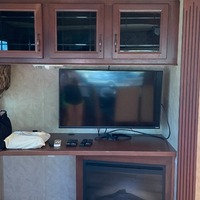 2012 Forest River Cedar Creek 40 CFL (Cottage), 8