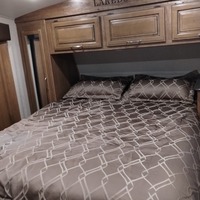 2017 Keystone Laredo Super - Lite 297SRE Excellent, 6