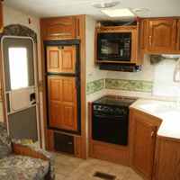 2003 KEYSTONE COUGAR 5TH WHEEL, 3