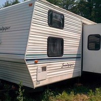2000 Forest River Sandpiper INCLUDES 24’x40’ STEEL POLE BARN ROOF, 2