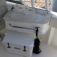 2016 Boston Whaler 230 Vantage, 9