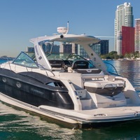 2012 Monterey 41 Sports Yacht, 3