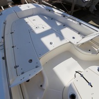2015 Boston Whaler 240 Dauntless, 32