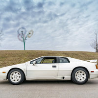 1988 Lotus Esprit Limited Edition, 3