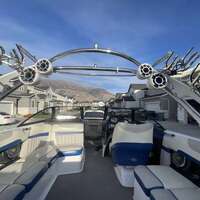 2014 Malibu Wakesetter 24 MXZ, 1