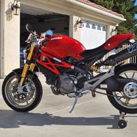 2009 Ducati Monster, 2