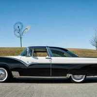 1955 Ford Crown Victoria, 4