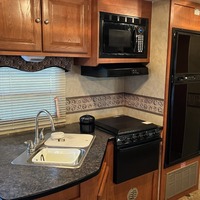 2012 Monaco R-vision Silver Creek 26BHS, 5