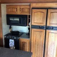 2010 Coachman Brookstone 366RE, 3