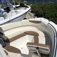 2017 Robalo R222 Center Console, 4