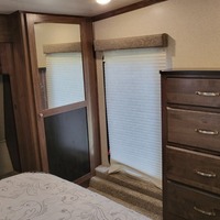 2016 Hartland Oakmont 375QB Quad Bunkhouse, 12