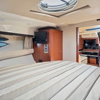 2012 Monterey 41 Sports Yacht, 12