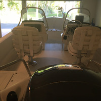 2008 Triumph Boats 17 DC, 4