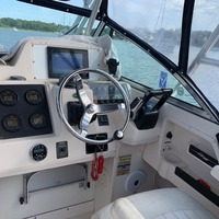 2005 Grady-White 232 Walkaround, 0
