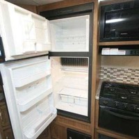 2017 Coachmen Apex Ultra-Lite 279RLSS, 14
