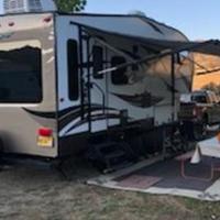2015 Cougar 244RLSWe Half Ton, 4