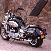 2006 Triumph Rocket III, 3