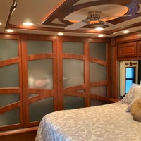 2013 Winnebago Tour 42GD, 11