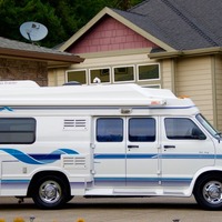 1999 Coach House 192KS Wide-Body, 1