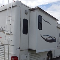 2002 Freightliner RV, 3