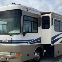 2003 Fleetwood Bounder RV, 0