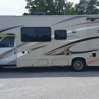 2017 Thor Freedom Elite, 2