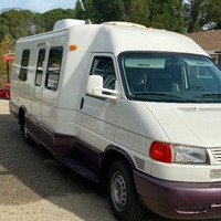 1999 Winnebago Rialta, 2