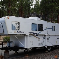 2004 Trailmanor 2720QB White, 0