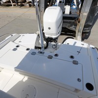 2015 Boston Whaler 240 Dauntless, 35