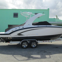 2012 Chaparral 264 Sunesta, 1
