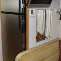 2005 Airstream Classic, 9