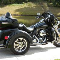 2014 Harley-Davidson Touring, 1