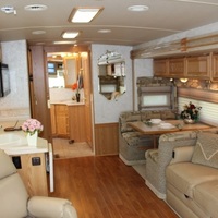 2005 Winnebago Journey 36G, 11