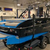 2014 Malibu Wakesetter 22 MXZ, 2