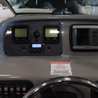 2010 Robalo R227 Dual Console, 18