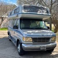 1996 Ford Airstream B190 Blue, 6