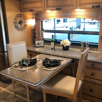 2016 Newmar London Aire 4519, 5